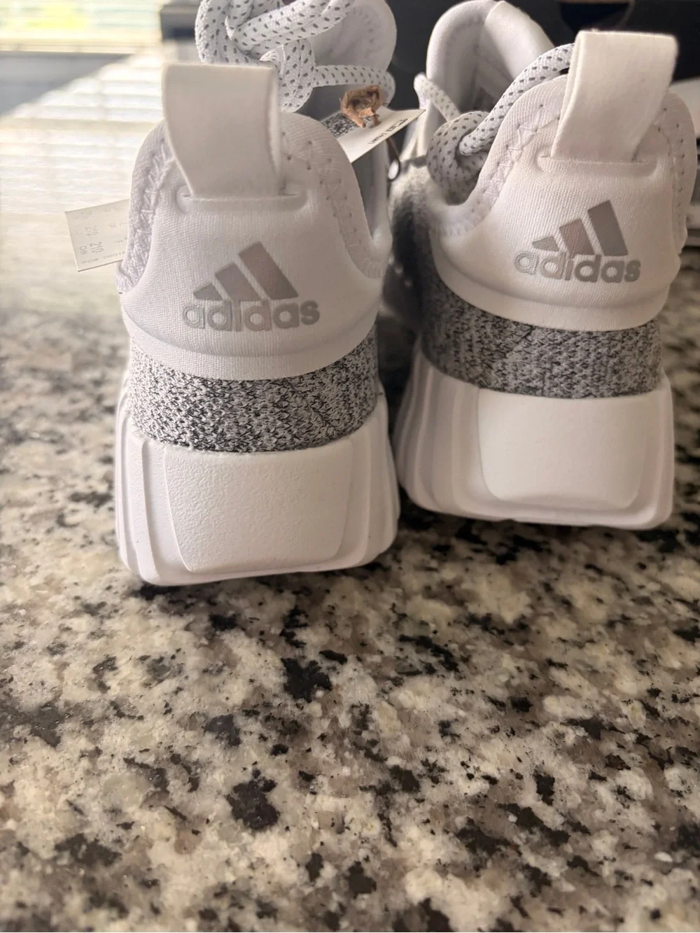 Brand new adidas Kids 2.5 White and Grey Kaptir  FlowK Sneakers